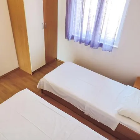 Apartment Matijas 1683 Poljica (Trogir)